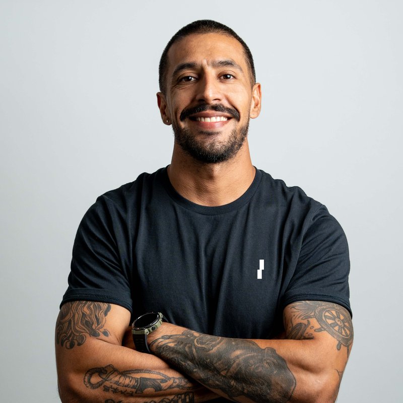 Coach Miguel Preciado